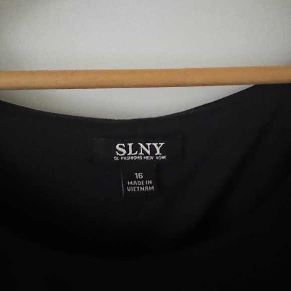 SLNY Black Dress - Picture 3 of 5